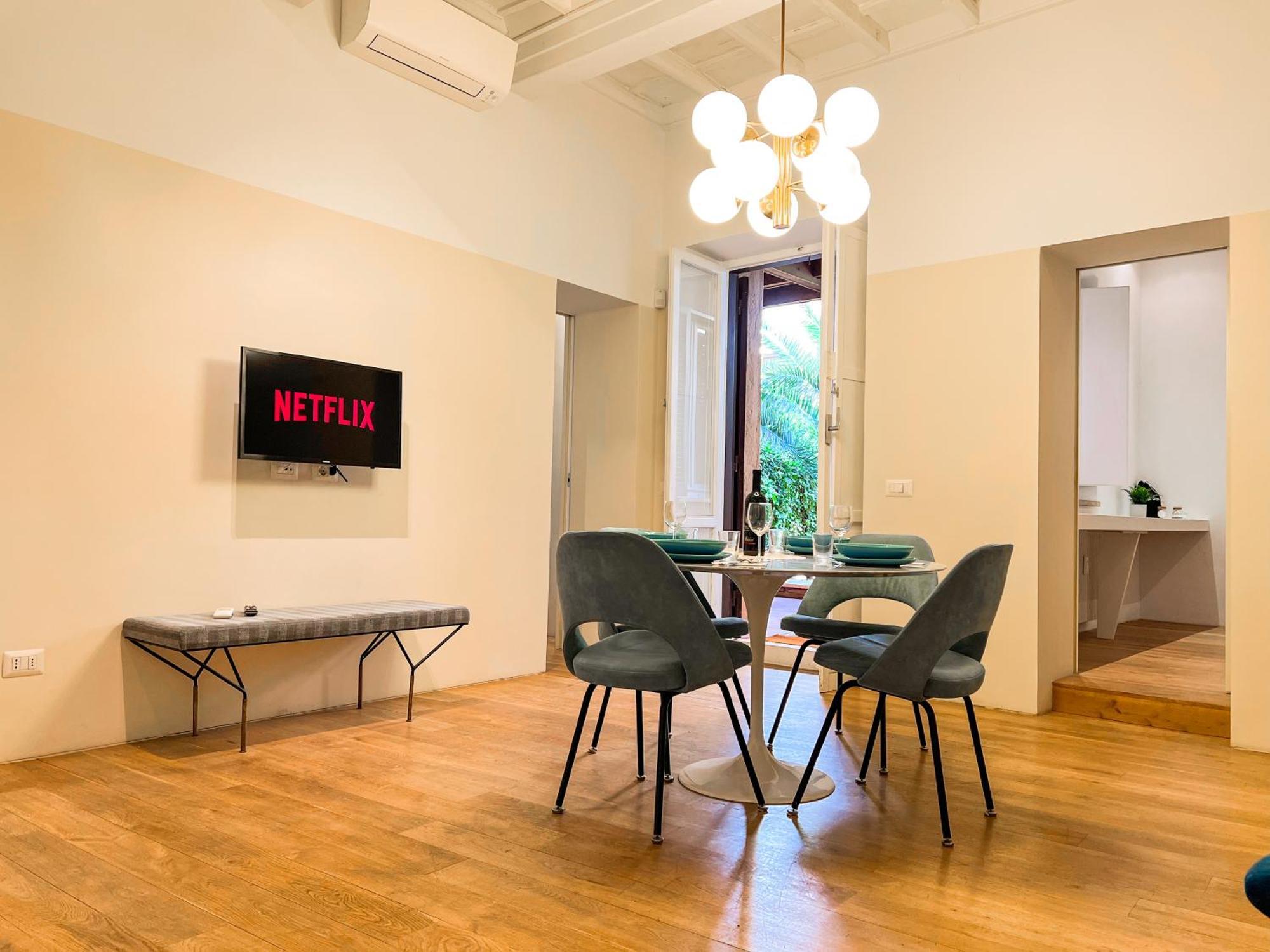 Апартаменты Luxury House & Secret Garden - Strategic Location, 100M To Metro B Рим Экстерьер фото